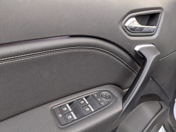RENAULT Captur 1.0 TCe 90ch Techno - Miniature 8