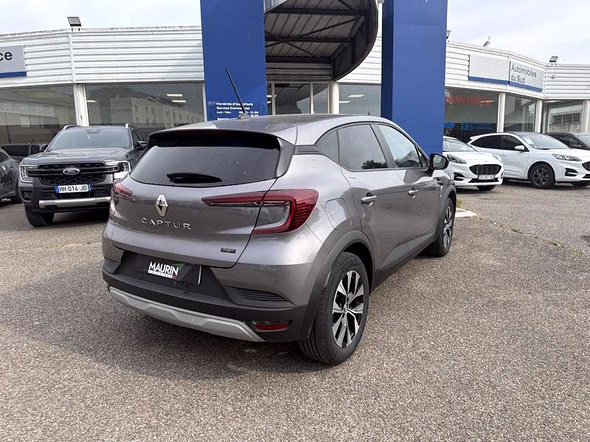 RENAULT Captur 1.6 E-Tech full hybrid 145ch Evolution - Vue 4