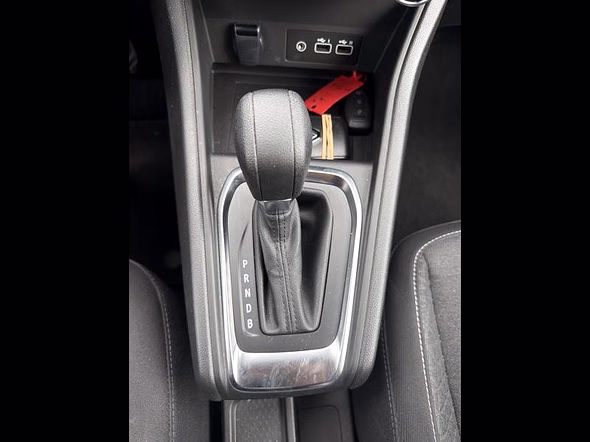 RENAULT Captur 1.6 E-Tech full hybrid 145ch Evolution - Miniature 21