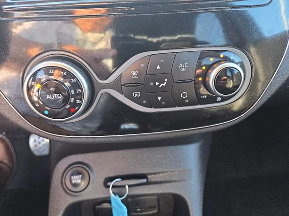 RENAULT Captur 1.2 TCe 120ch energy S-Edition - Miniature 26