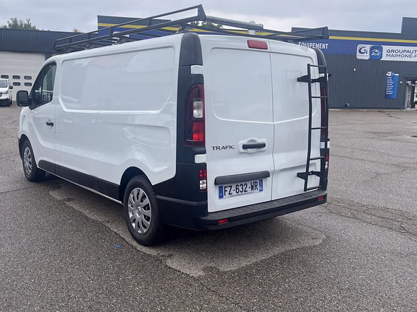 RENAULT Trafic Fg L2H1 1200 2.0 dCi 145ch Energy Grand Confort EDC E6 - Miniature 7