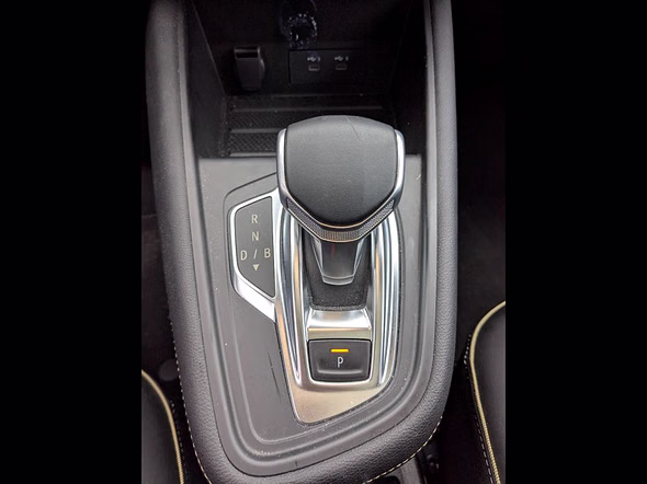 RENAULT Symbioz 1.6 E-Tech full hybrid 145ch Iconic - Miniature 13