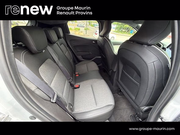 RENAULT Clio 1.6 E-Tech hybride 145ch Techno - Miniature 13