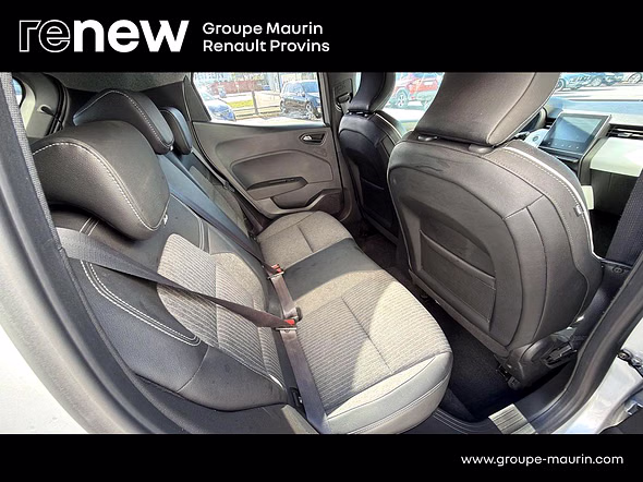 RENAULT Clio 1.6 E-Tech hybride 145ch Techno - Miniature 15
