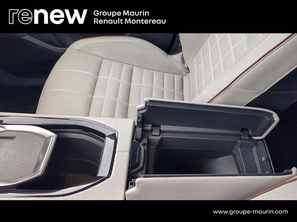 RENAULT Espace 1.2 E-Tech full hybrid 200ch Iconic 7 places - 24 - Miniature 38