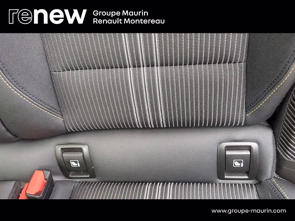 RENAULT Clio 1.6 E-Tech hybride 145ch Engineered - Miniature 20