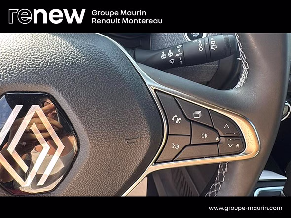 RENAULT Clio 1.6 E-Tech 145ch full hybrid Techno - 24 - Miniature 27