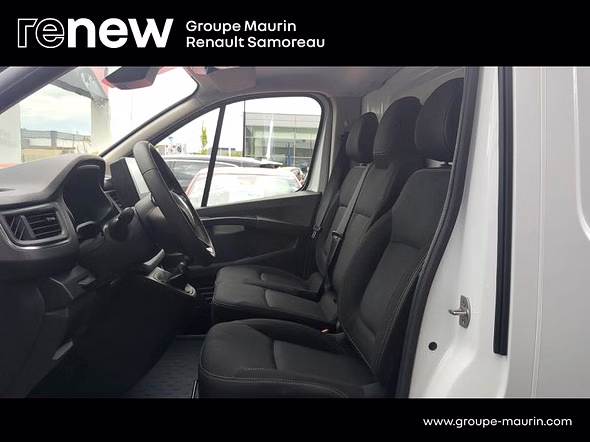 RENAULT Trafic Fg L1H1 2T8 2.0 Blue dCi 130ch Grand Confort E6E - Vue 3