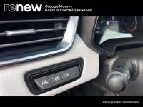 RENAULT Clio 1.6 E-Tech hybride 145ch Techno - Miniature 25