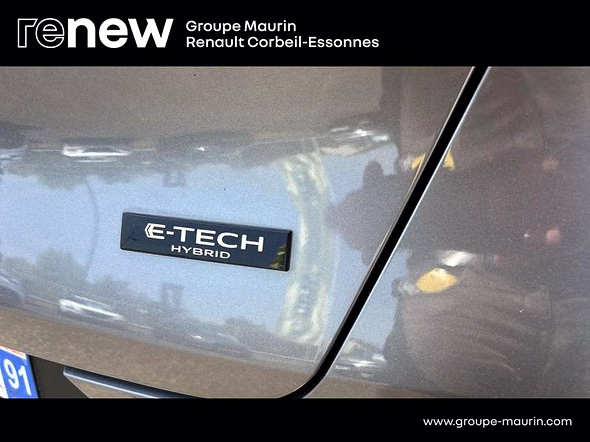 RENAULT Captur 1.6 E-Tech hybride 145ch Techno Fast Track - Miniature 22