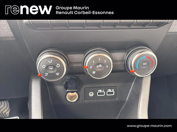 RENAULT Clio 1.5 dCi 100ch Evolution - 25 - Miniature 18