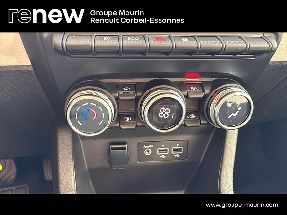 RENAULT Clio Réversible 1.6 E-Tech full hybrid 145 Evolution - Miniature 20