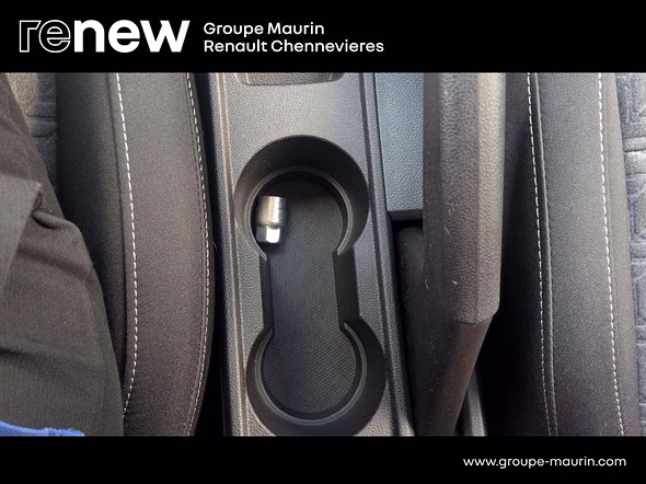 RENAULT Clio 1.0 TCe 90ch Evolution - Miniature 26