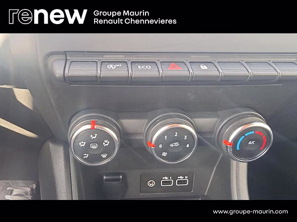 RENAULT Captur 1.0 Eco-G 100ch Evolution - Miniature 24