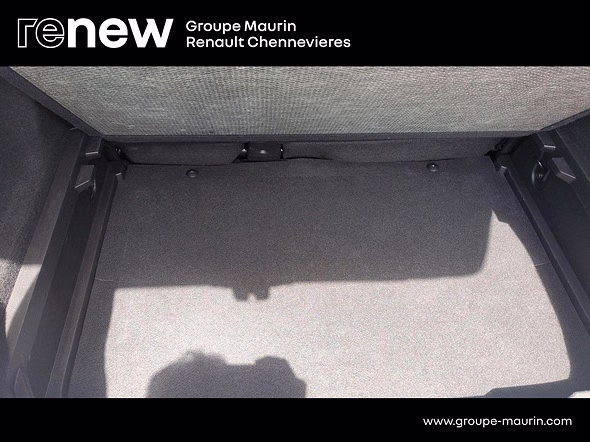 RENAULT Captur 1.3 TCe mild hybrid 140ch Techno - Miniature 33