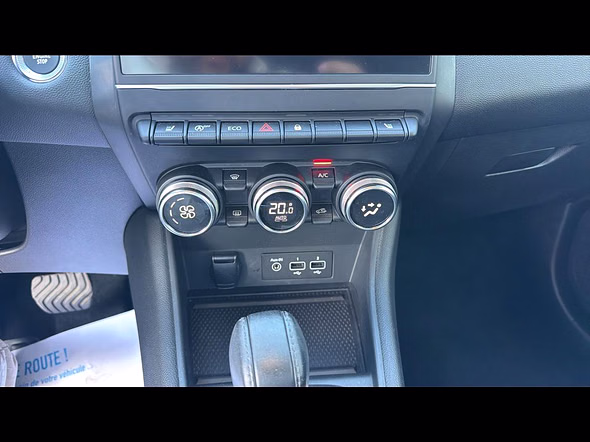RENAULT Captur 1.3 TCe 140ch FAP Intens EDC -21 - Miniature 18