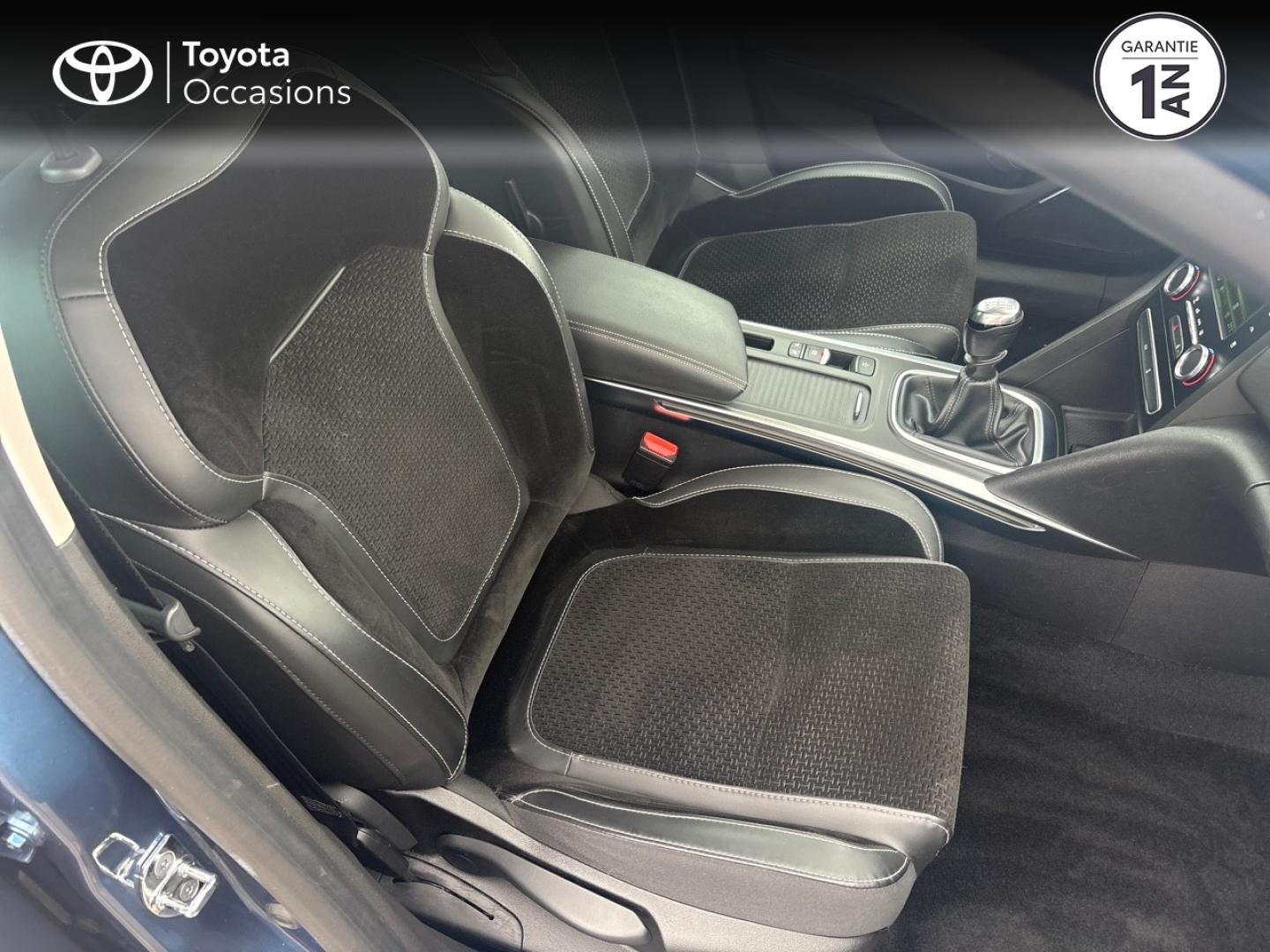 RENAULT Megane 1.3 TCe 140ch FAP Zen - Photo 6