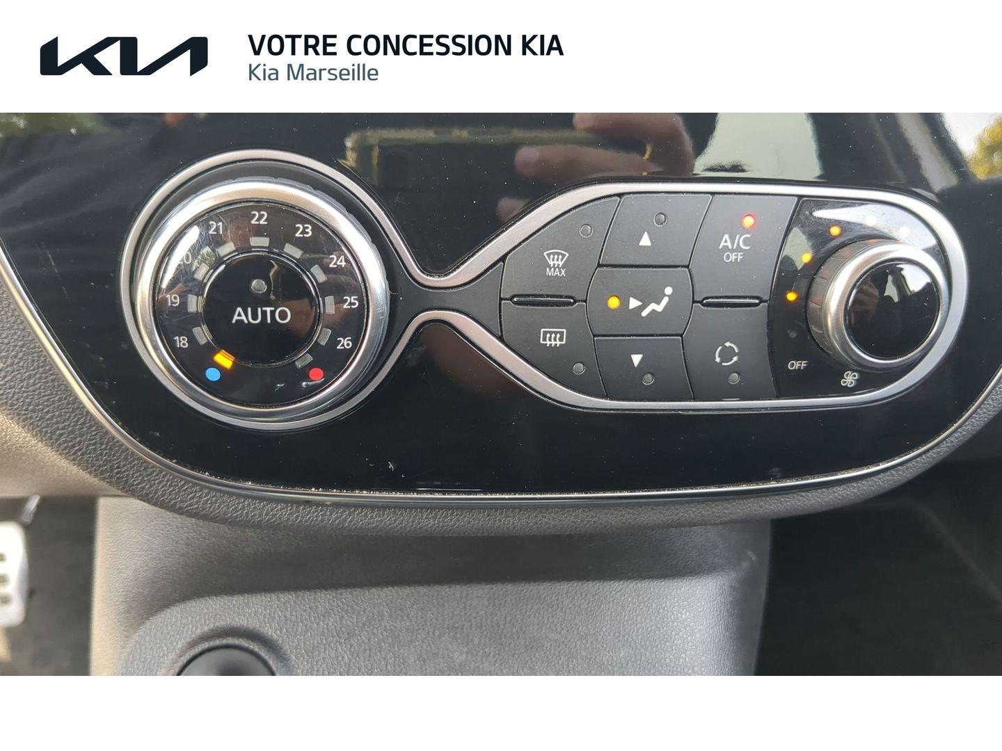 RENAULT Captur 1.5 dCi 110ch energy Intens - Photo 18