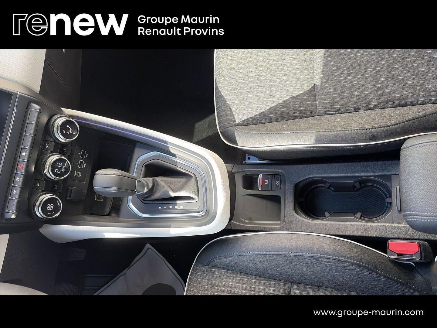 RENAULT Clio 1.6 E-Tech hybride 145ch Techno - Photo 25