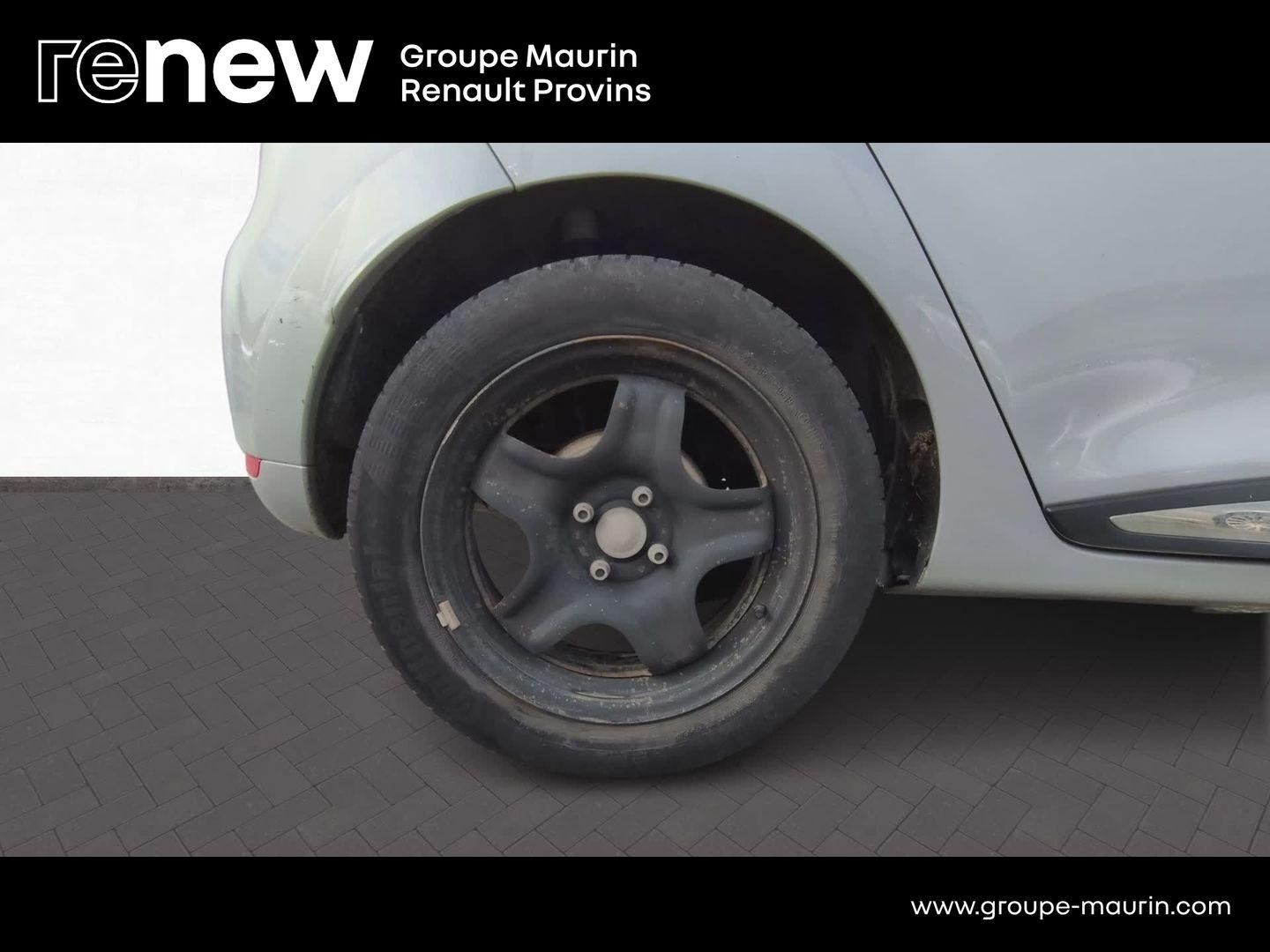 RENAULT Clio 0.9 TCe 90ch energy Business 5p - Photo 10