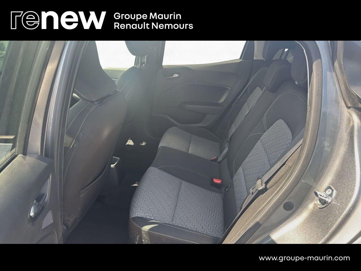 RENAULT Clio 1.0 TCe 90ch Evolution - Photo 17
