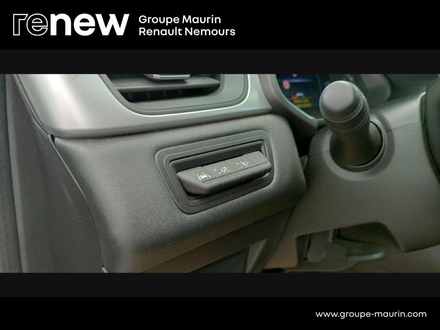 RENAULT Captur 1.6 E-Tech hybride 145ch Business - Photo 20