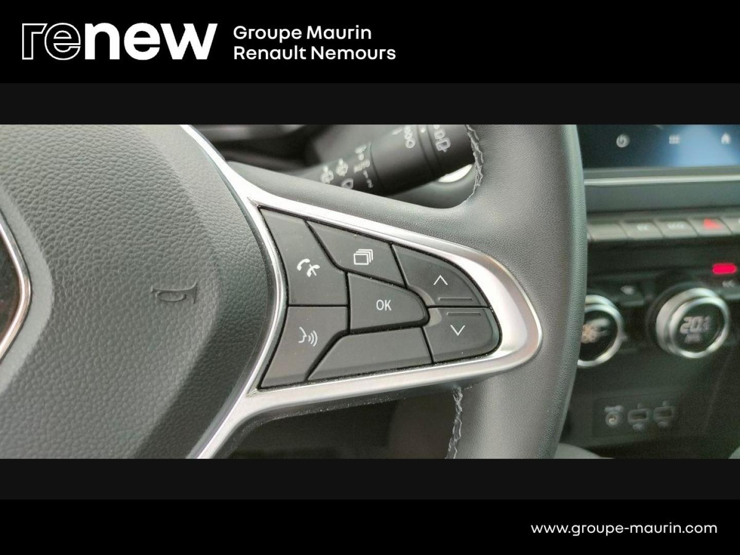 RENAULT Captur 1.6 E-Tech hybride 145ch Business - Photo 25