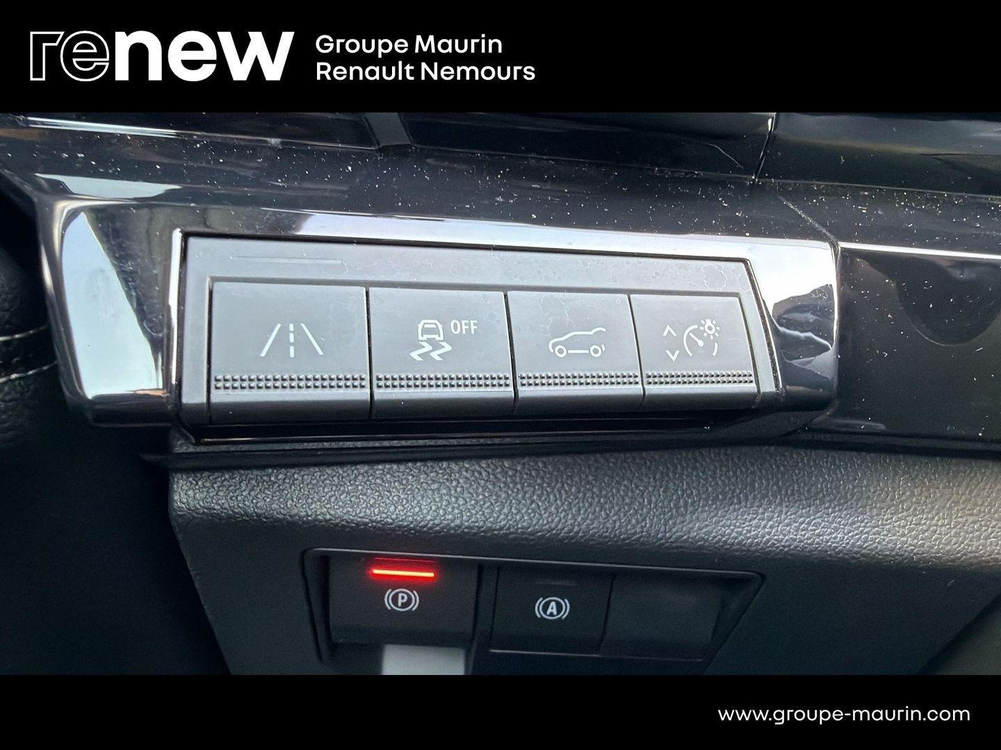 RENAULT Austral 1.2 E-Tech full hybrid 200ch Iconic - Photo 22