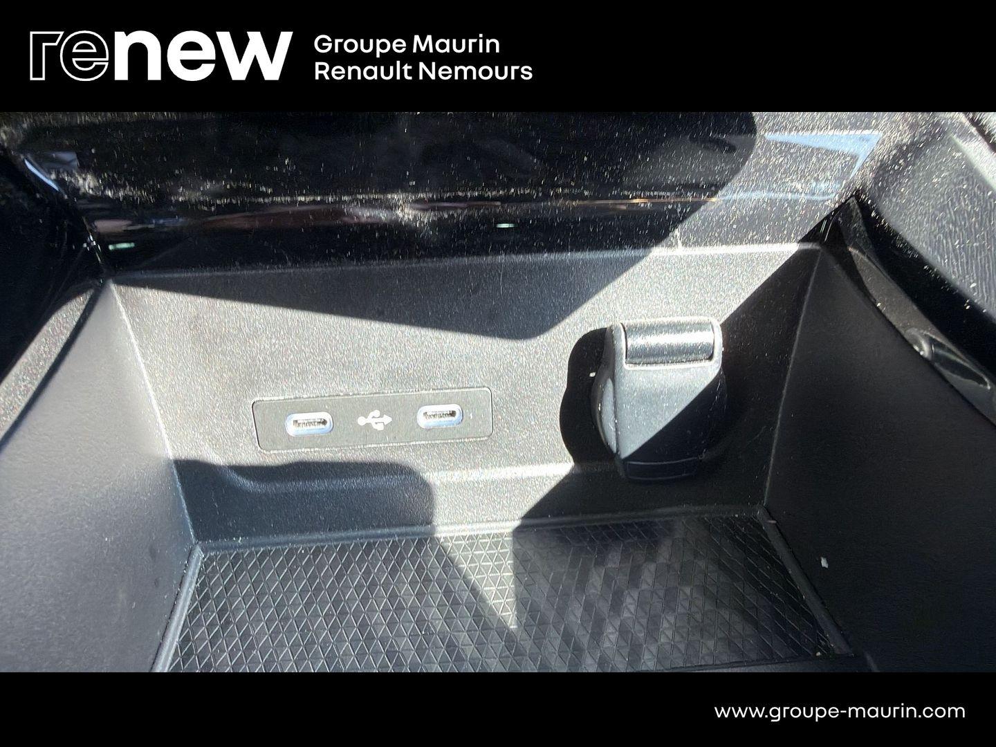 RENAULT Austral 1.2 E-Tech full hybrid 200ch Iconic - Photo 27