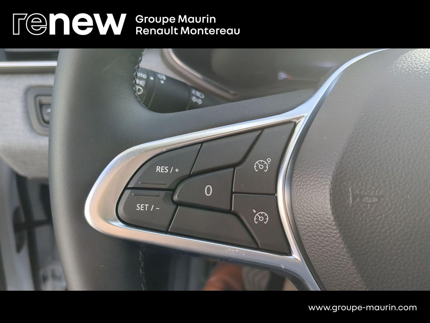 RENAULT Clio 1.0 TCe 90ch Evolution - Photo 24