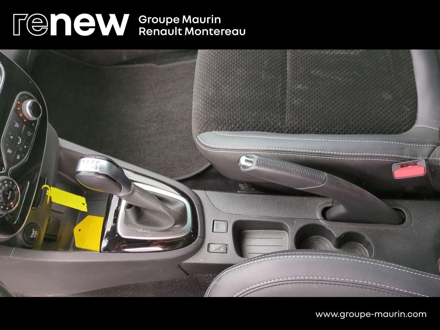 RENAULT Clio 1.2 TCe 120ch energy Intens EDC 5p - Photo 28