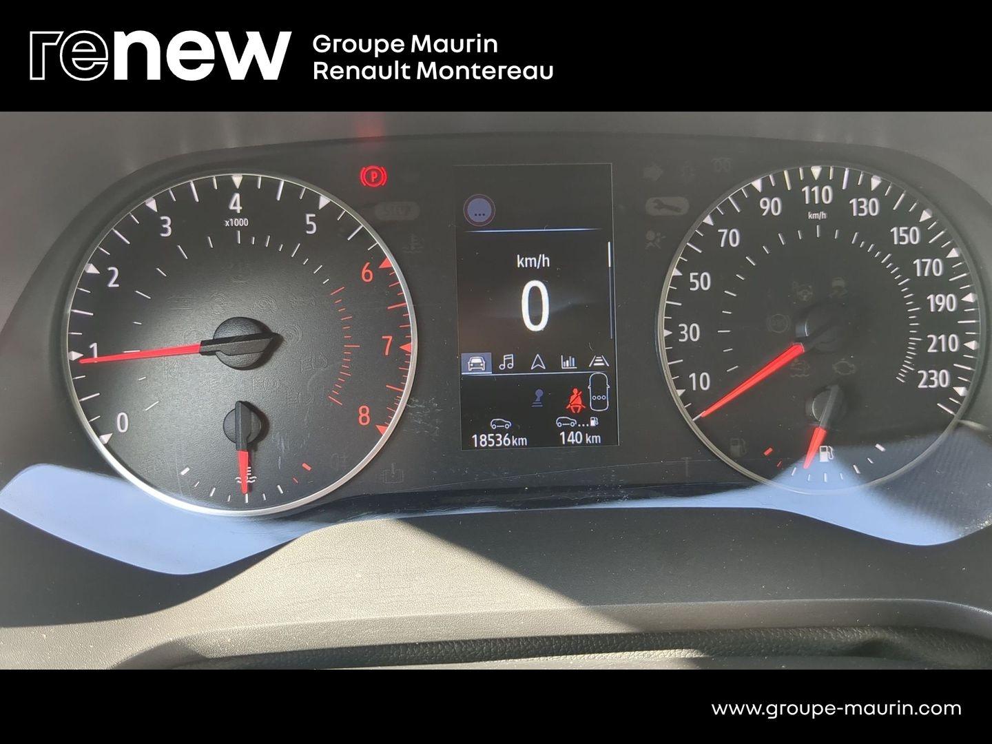 RENAULT Captur 1.0 TCe 90ch Evolution - Photo 24