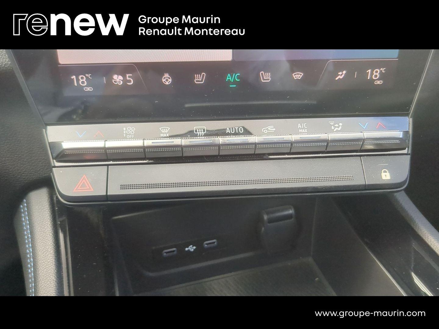 RENAULT Austral 1.2 E-Tech full hybrid 200ch Iconic esprit Alpine- 23 - Photo 34