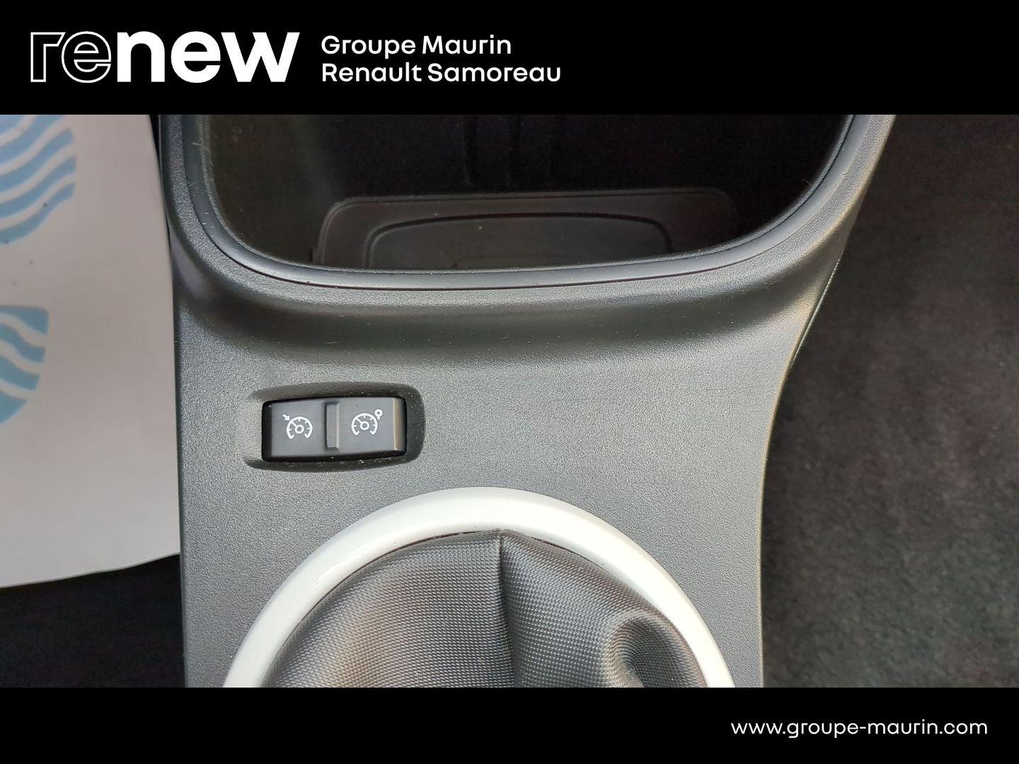 RENAULT Twingo 1.0 SCe 65ch Equilibre - Photo 23