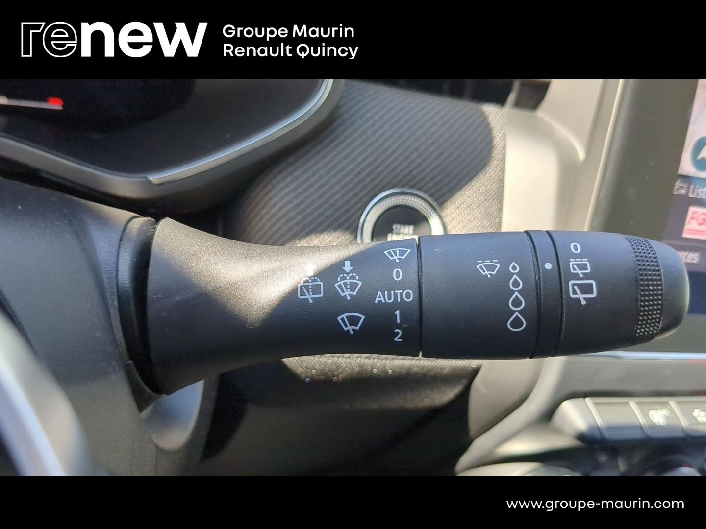 RENAULT Clio 1.0 TCe 90ch esprit Alpine - 24 - Photo 16