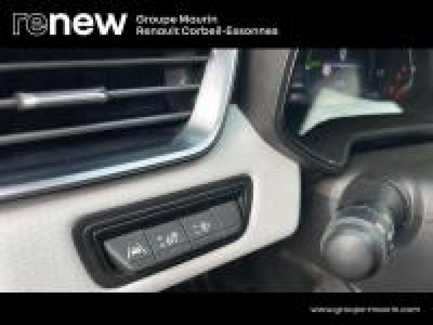 RENAULT Clio 1.6 E-Tech hybride 145ch Techno - Photo 25