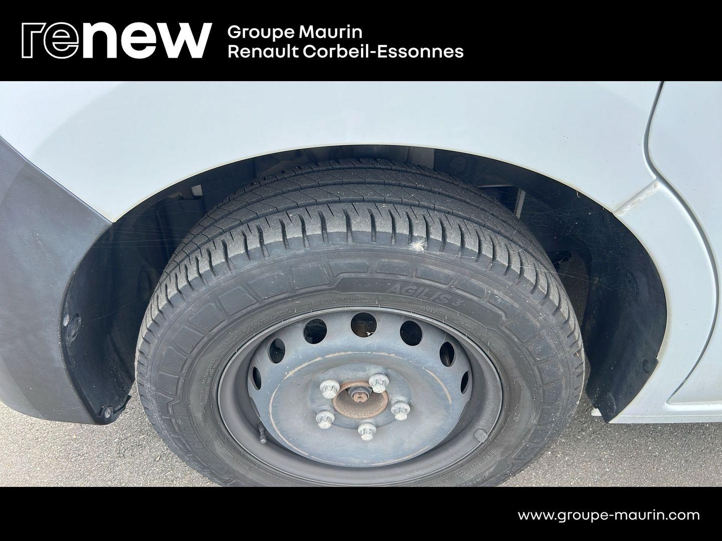 RENAULT Master Fg F3500 L3H2 2.3 dCi 135ch Grand Confort E6 - Photo 28