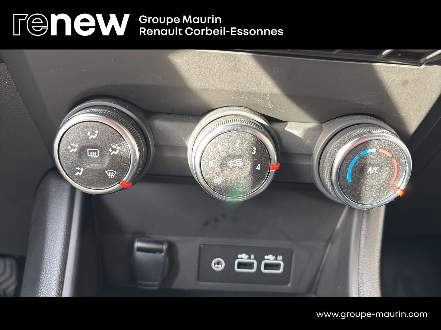 RENAULT Captur 1.0 TCe 90ch Evolution - Photo 20
