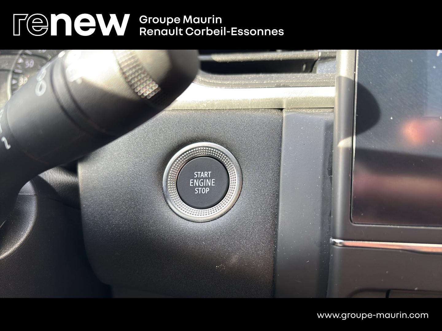 RENAULT Captur 1.0 TCe 90ch Evolution - Photo 26