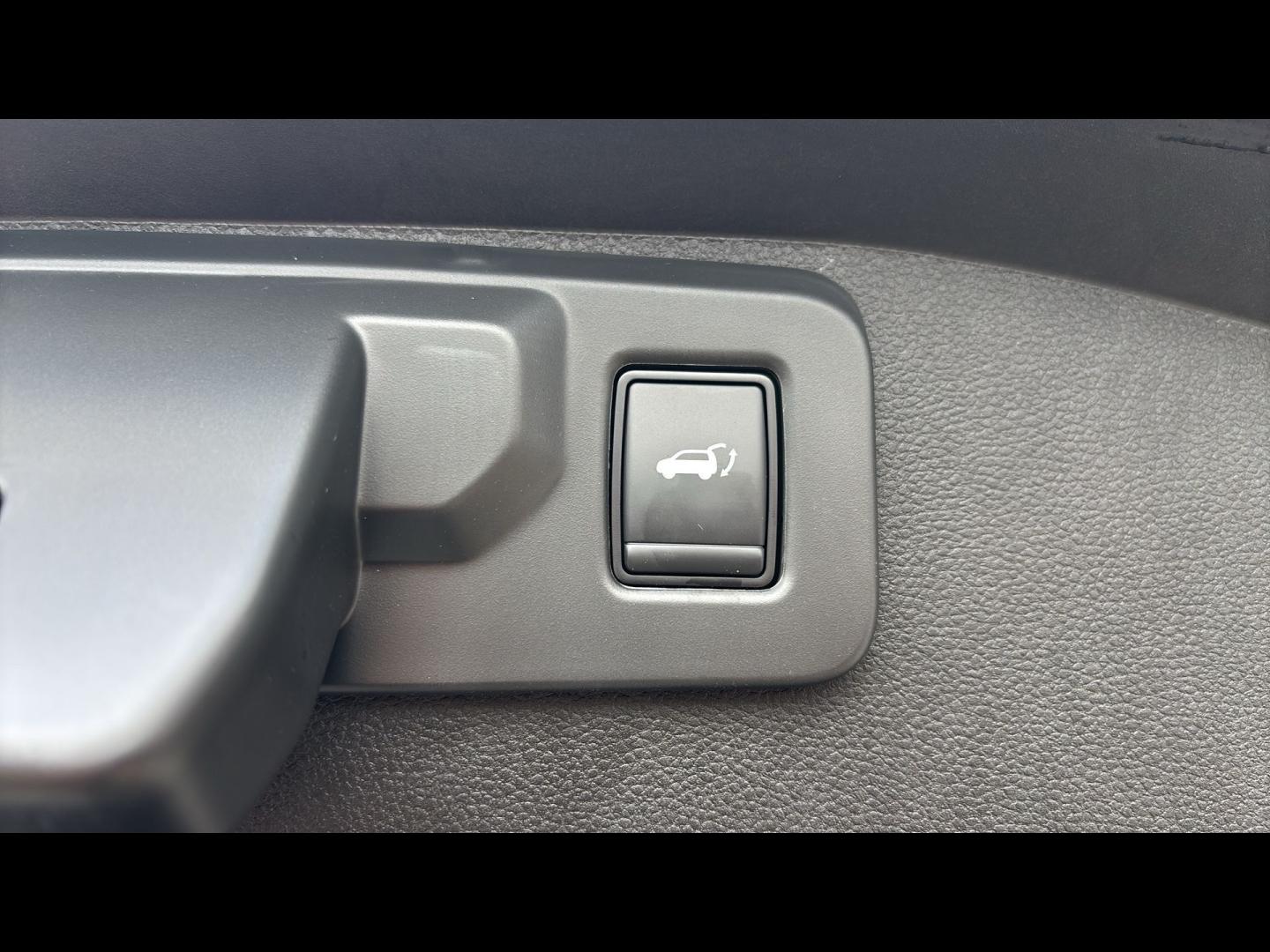 RENAULT Austral 1.2 E-Tech full hybrid 200ch esprit Alpine - 26 - Photo 17