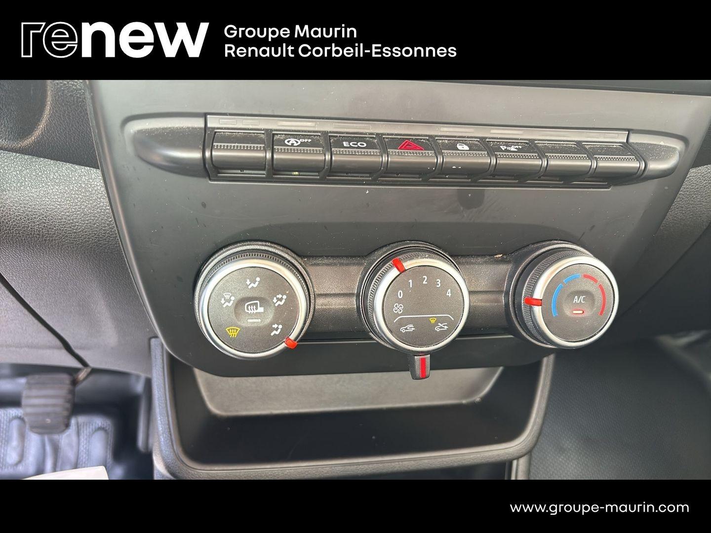 RENAULT Express Van 1.3 TCe 100ch Confort 22 - Photo 23