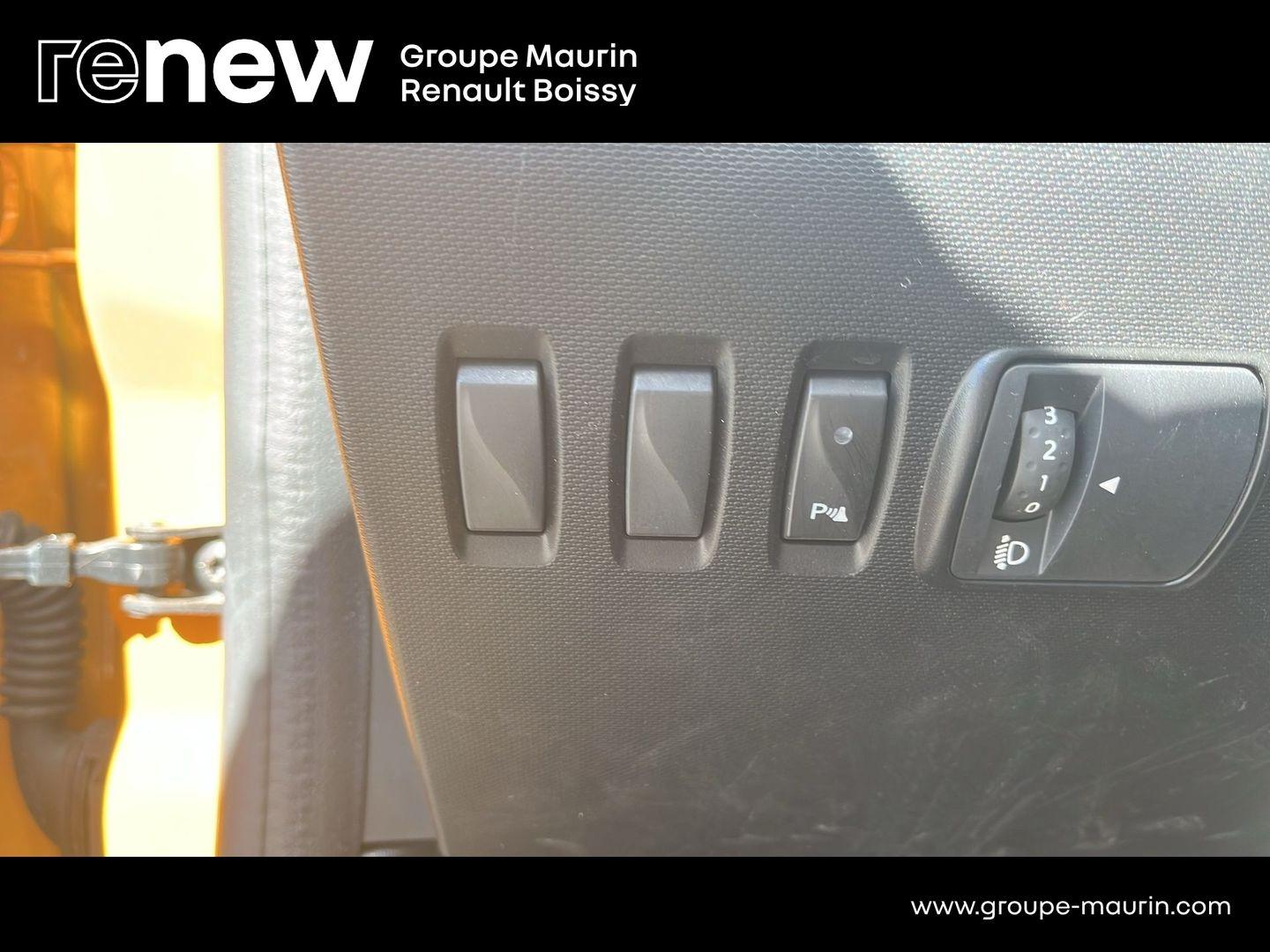 RENAULT Twingo 1.0 SCe 75ch Zen - 20 - Photo 22