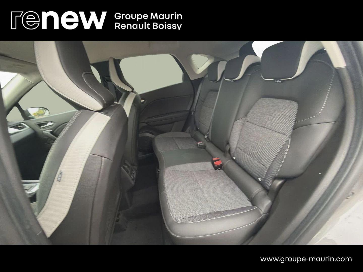 RENAULT Captur 1.6 E-Tech hybride 145ch Techno - Photo 11