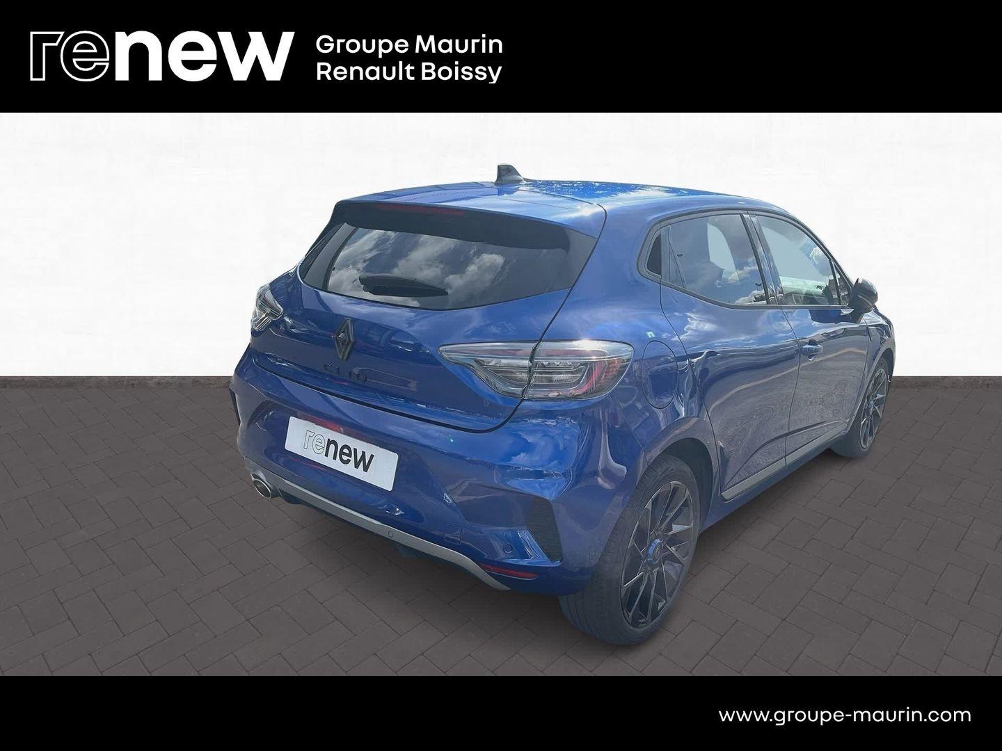 RENAULT Clio 1.0 TCe 90ch esprit Alpine - 24 - Photo 4