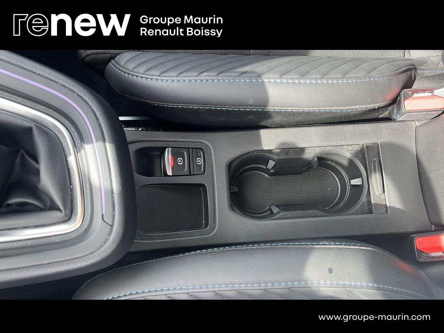 RENAULT Clio 1.0 TCe 90ch esprit Alpine - 24 - Photo 35