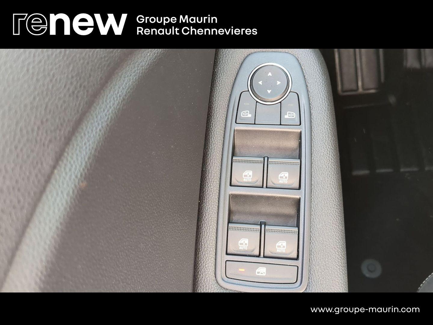RENAULT Clio 1.0 TCe 90ch Evolution - Photo 26