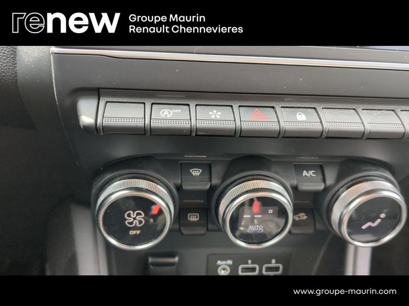 RENAULT Captur 1.3 TCe 140ch FAP Intens EDC -21 - Photo 48