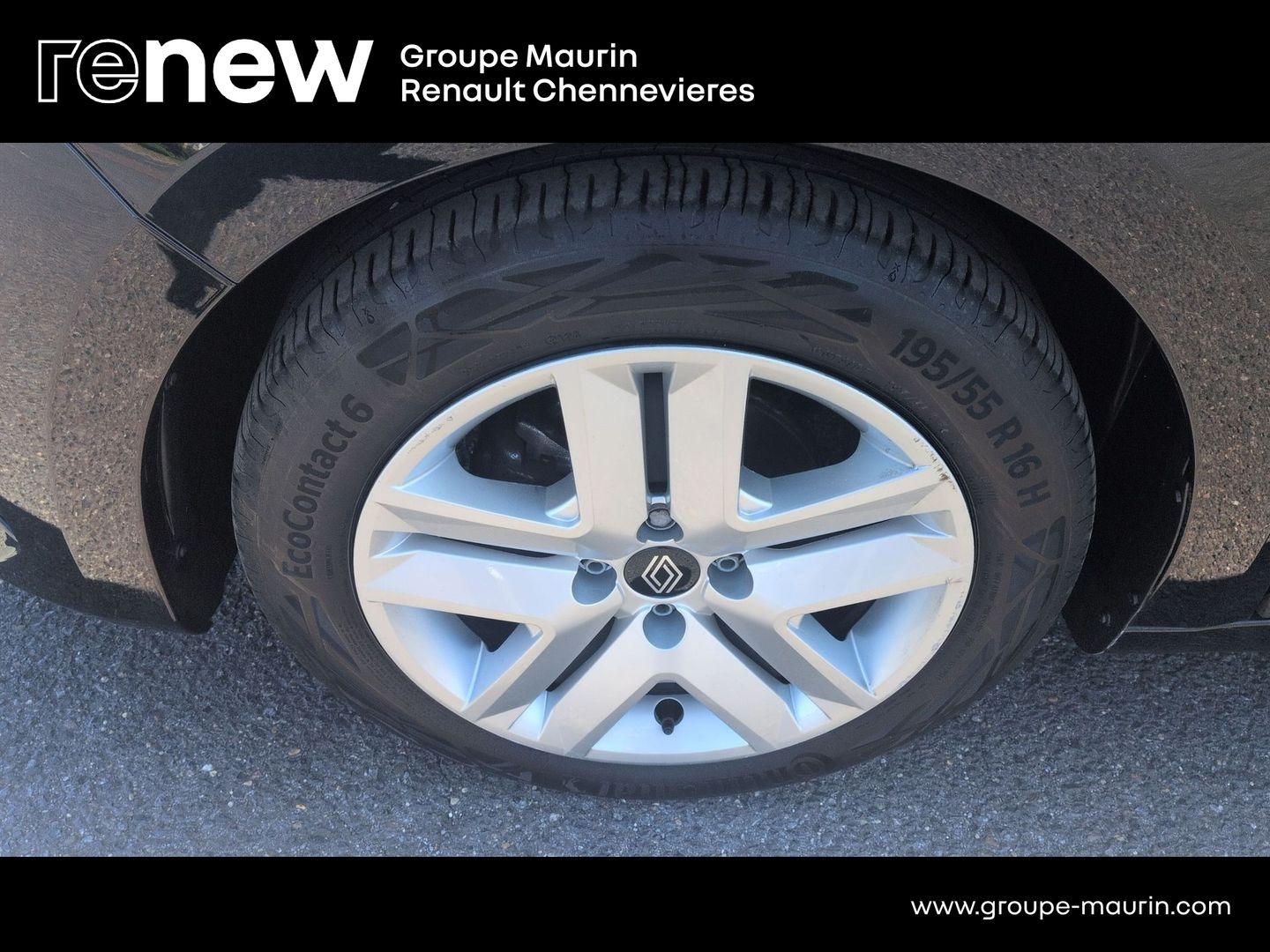 RENAULT Clio 1.0 TCe 90ch Evolution - 24 - Photo 10