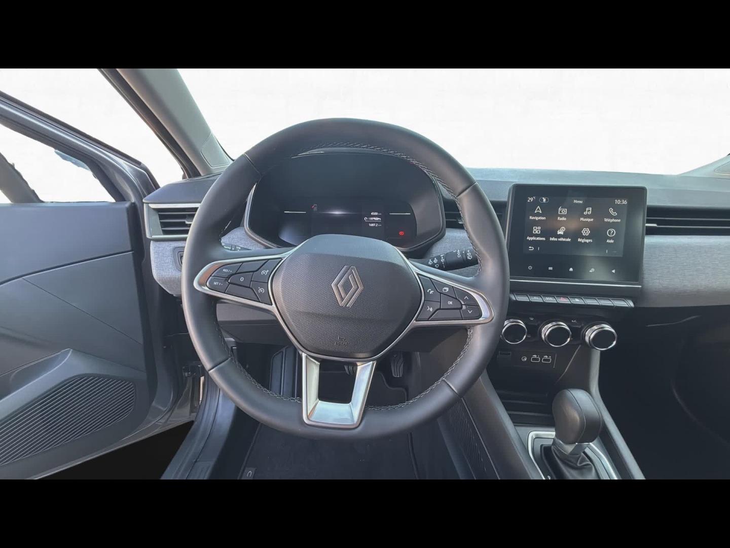 RENAULT Clio 1.6 E-Tech 145ch full hybrid Evolution - 25b - Photo 40