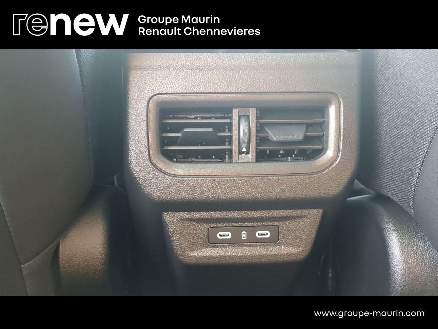 RENAULT Rafale 1.2 E-Tech full hybrid 200ch esprit Alpine - 25 - Photo 12